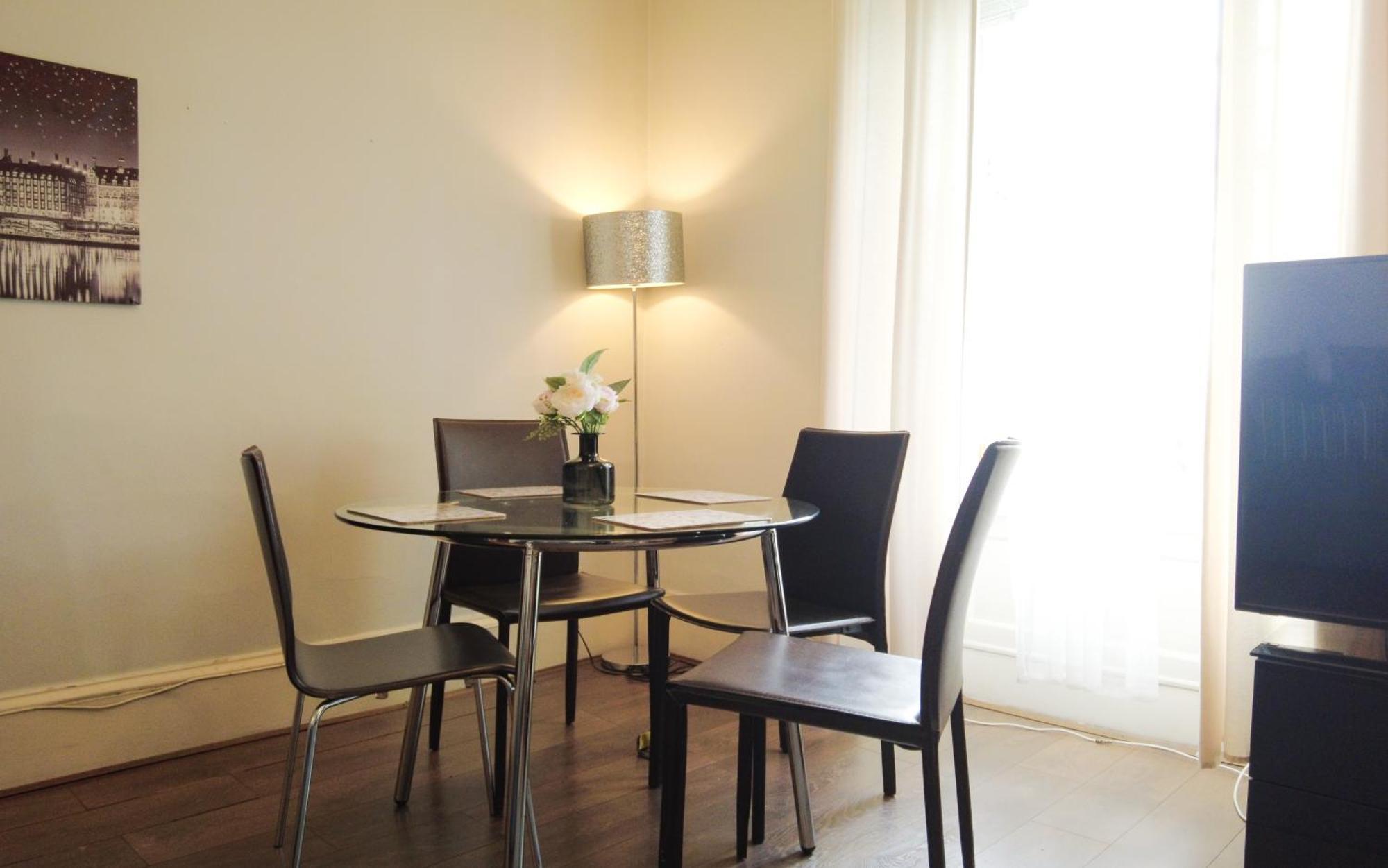 1 Bedrooms Flat In Central Edinburgh Haymarket, Heart Of Edinburgh Flat Sleeps 4 , Exterior photo
